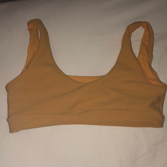 Yellow bikini set - Picture 3 of 4